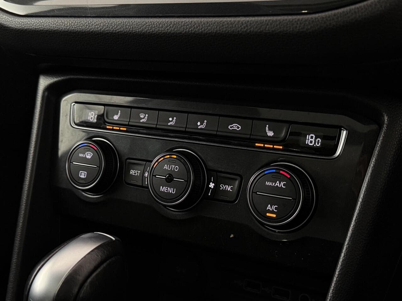 Volkswagen Tiguan thumbnail Misc Controls