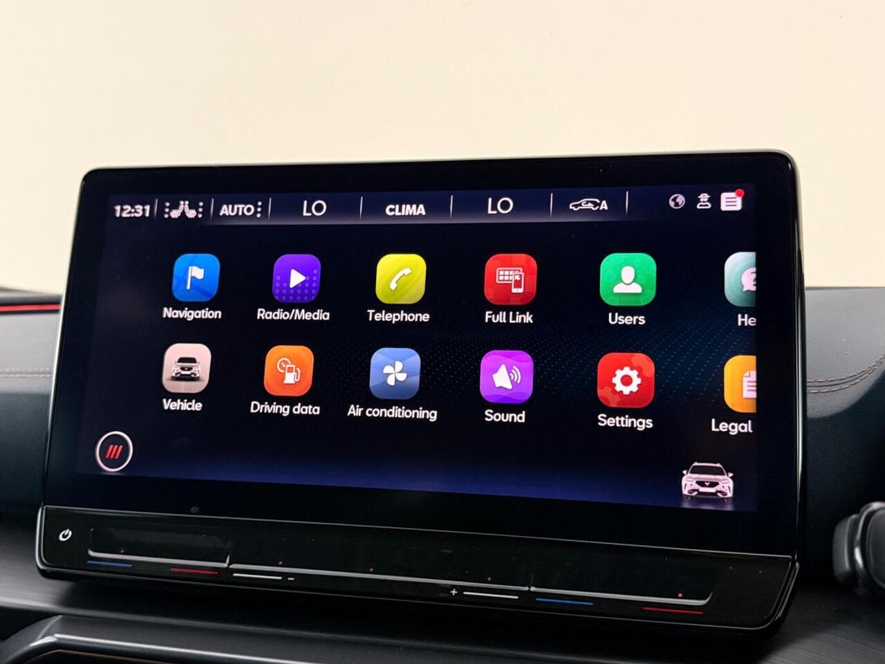 CUPRA Formentor thumbnail Infotainment System