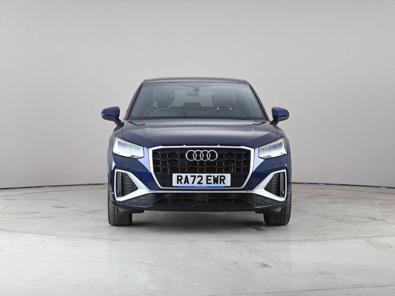 Audi Q2 thumbnail Front