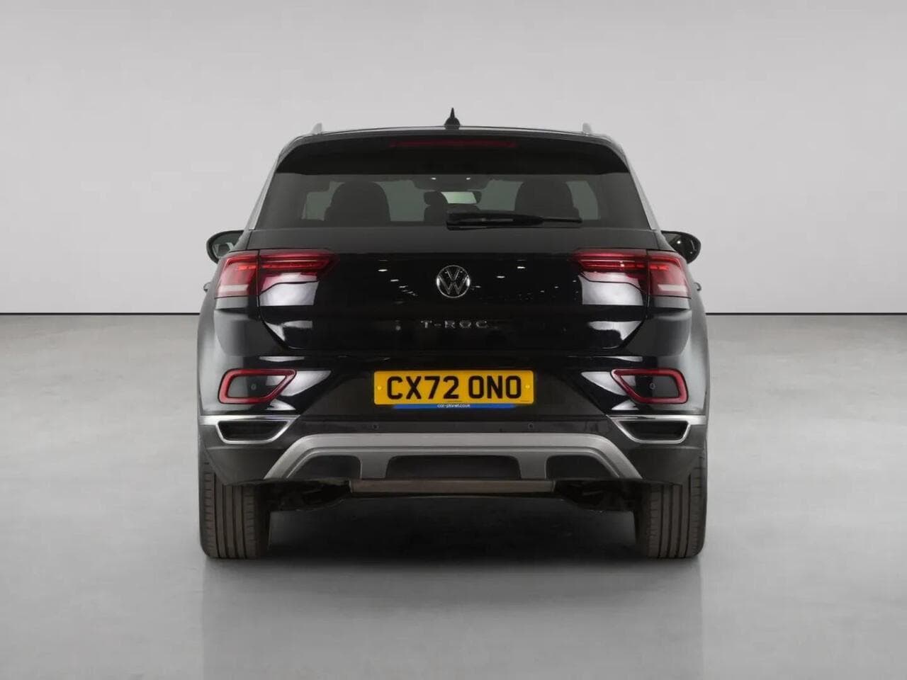 Volkswagen T-Roc thumbnail Rear