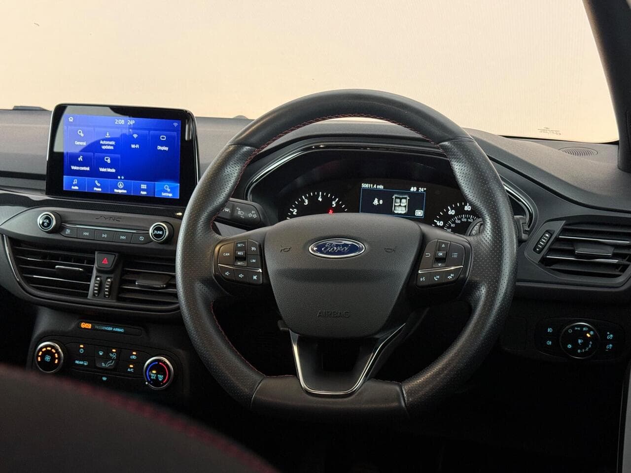 Ford Focus thumbnail Steering Wheel