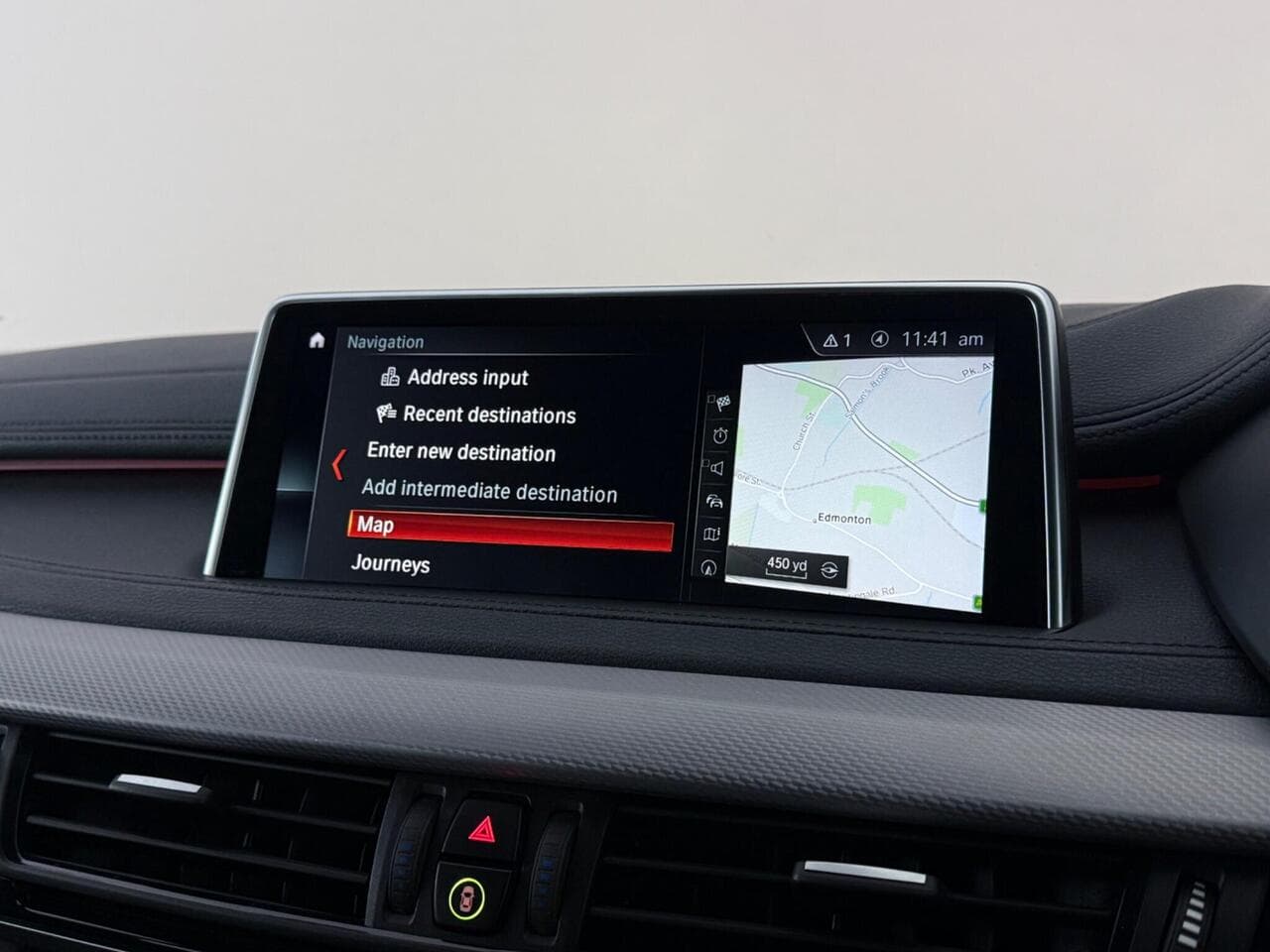 BMW X6 thumbnail Infotainment System