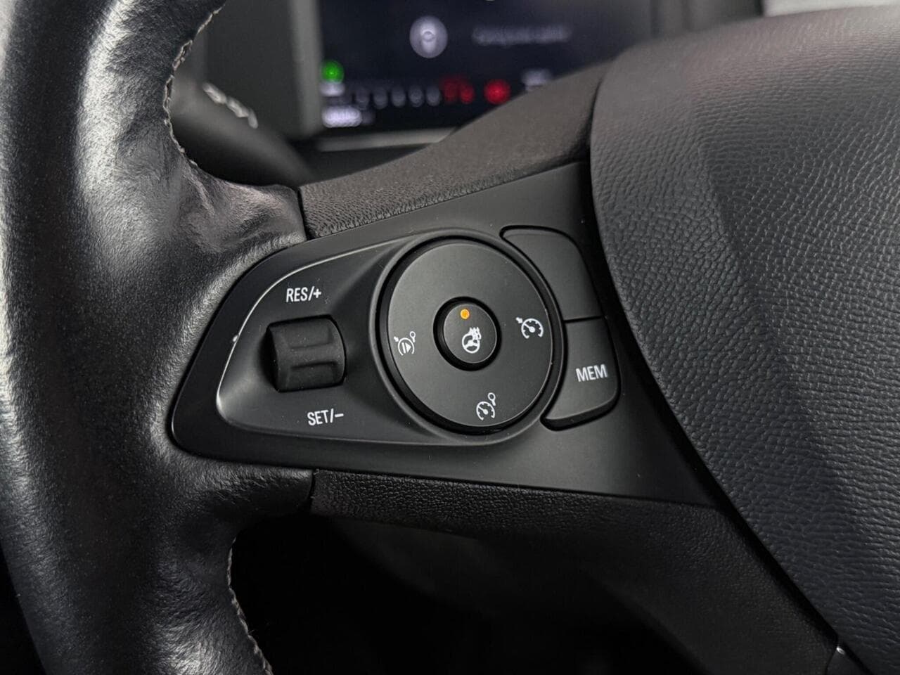 Vauxhall Corsa thumbnail Misc Controls
