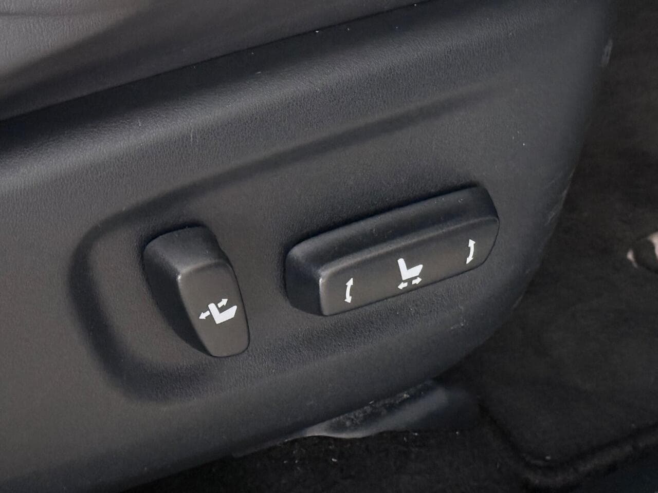 Lexus NX thumbnail Misc Controls