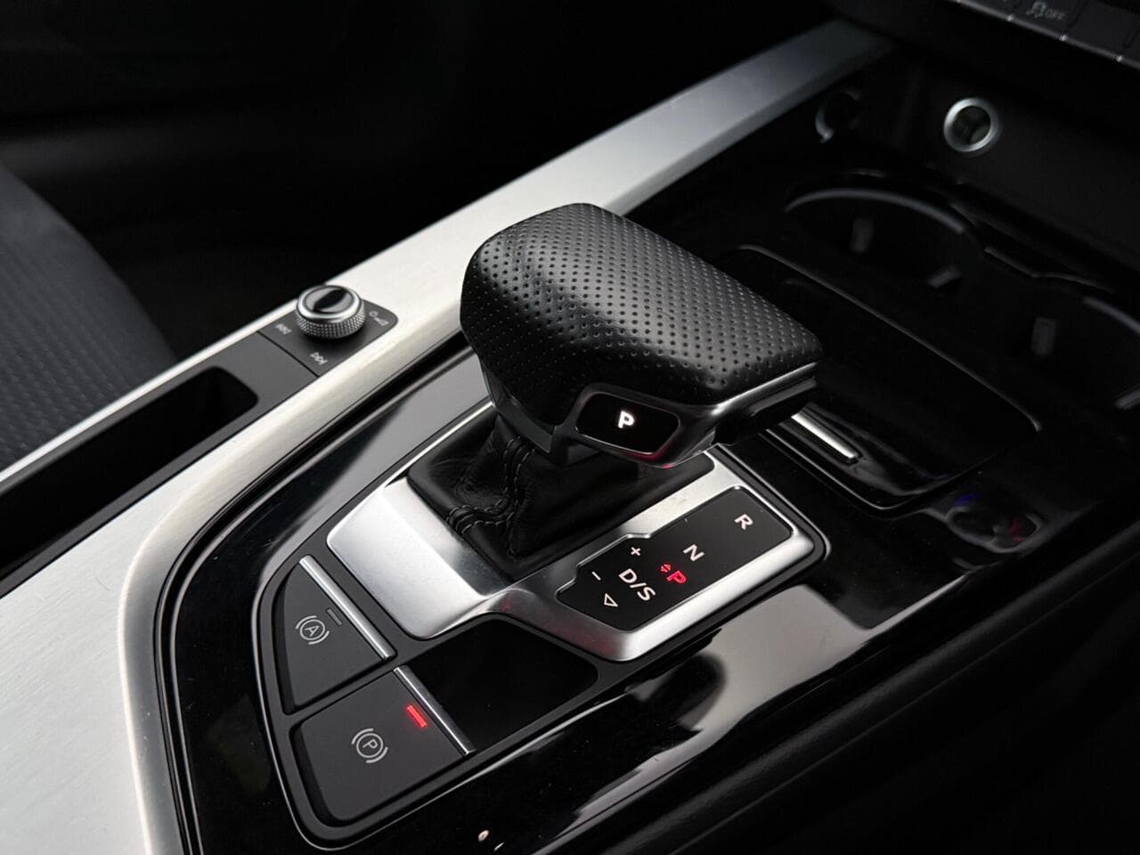 Audi A5 thumbnail Interior Front