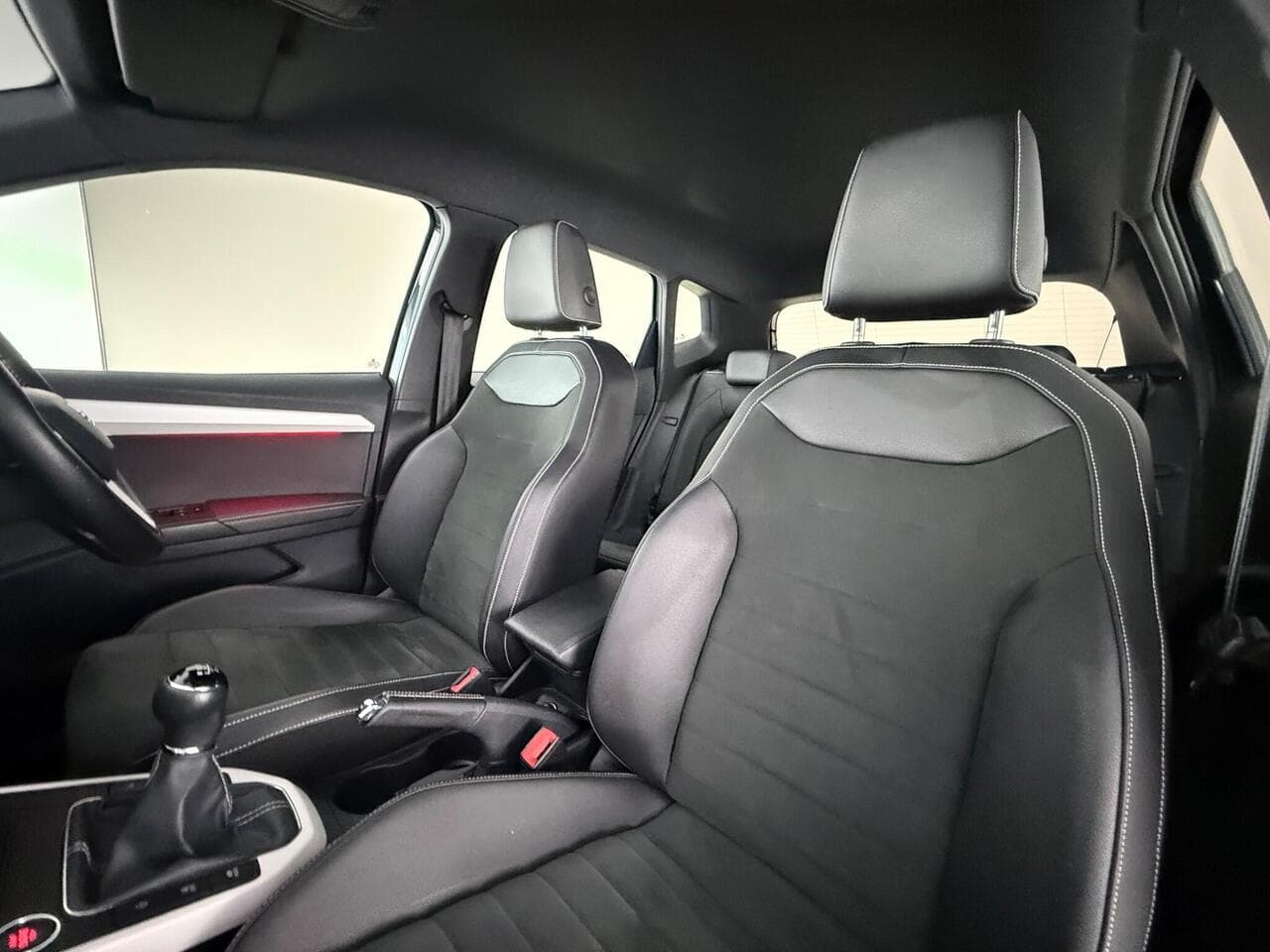 SEAT Arona thumbnail Seat Front Passenger