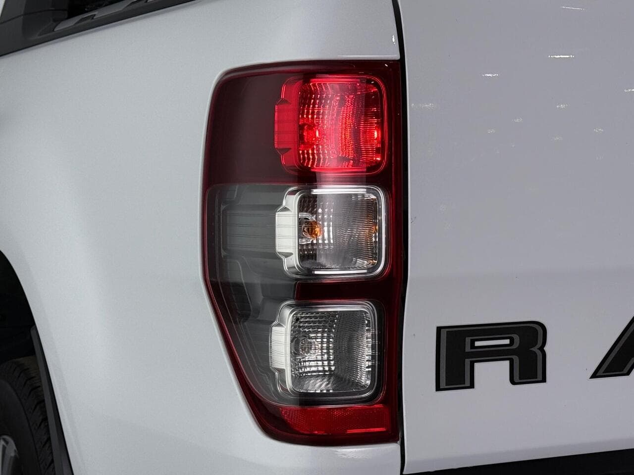 Ford Ranger thumbnail Lights Rear
