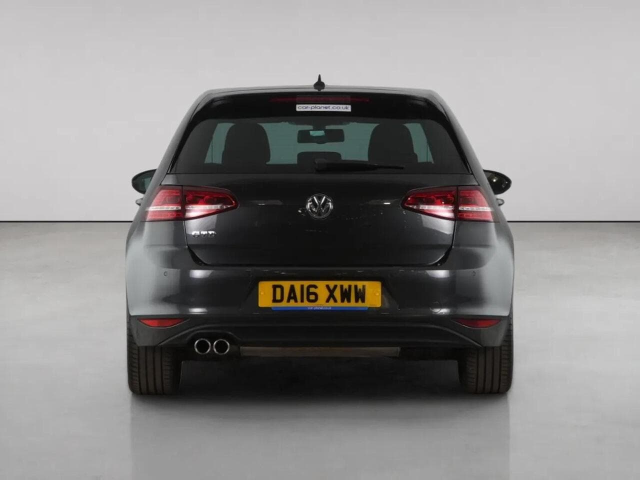 Volkswagen Golf thumbnail Rear
