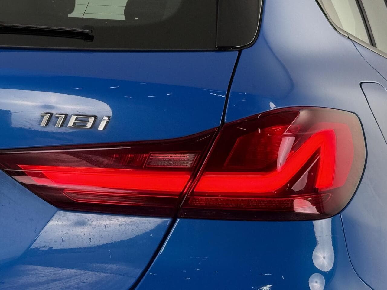 BMW 1 Series thumbnail Lights Rear