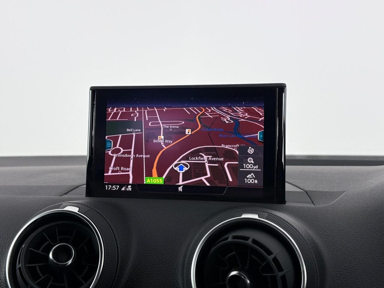 Audi Q2 thumbnail Infotainment System