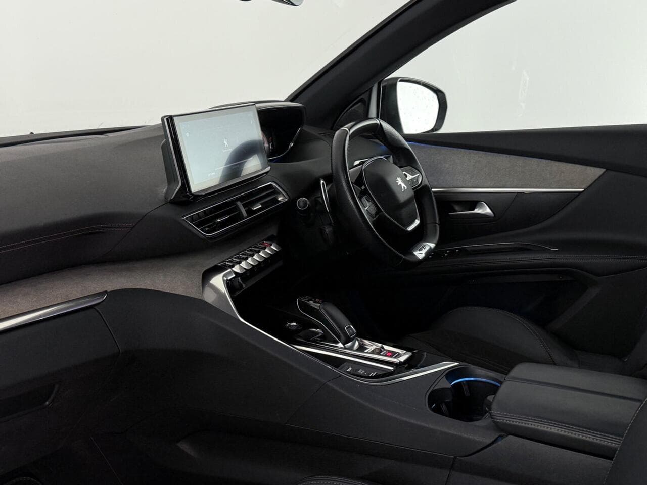 Peugeot 5008 thumbnail Interior Front