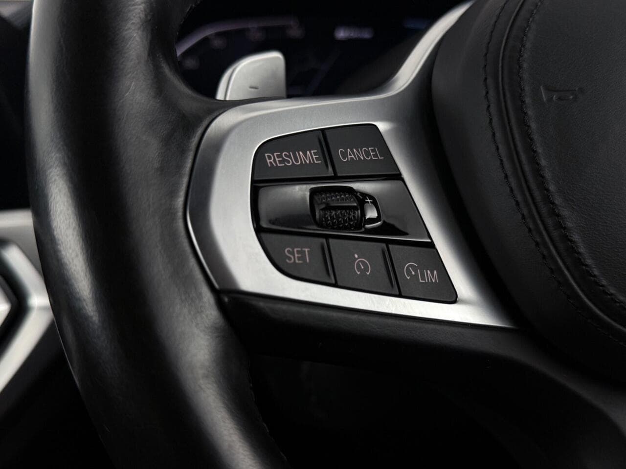 BMW 3 Series thumbnail Misc Controls