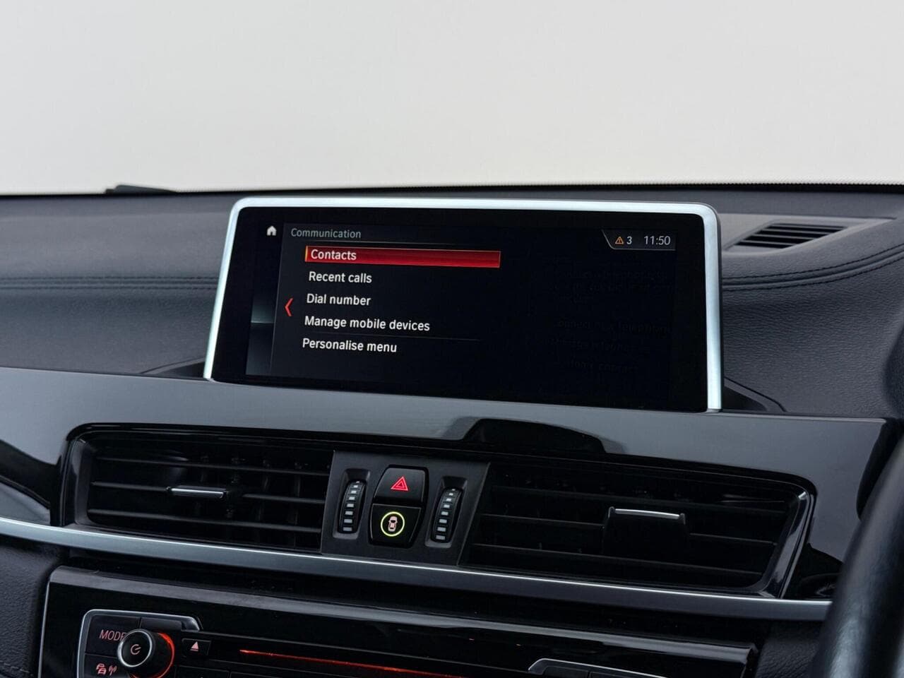 BMW X2 thumbnail Infotainment System