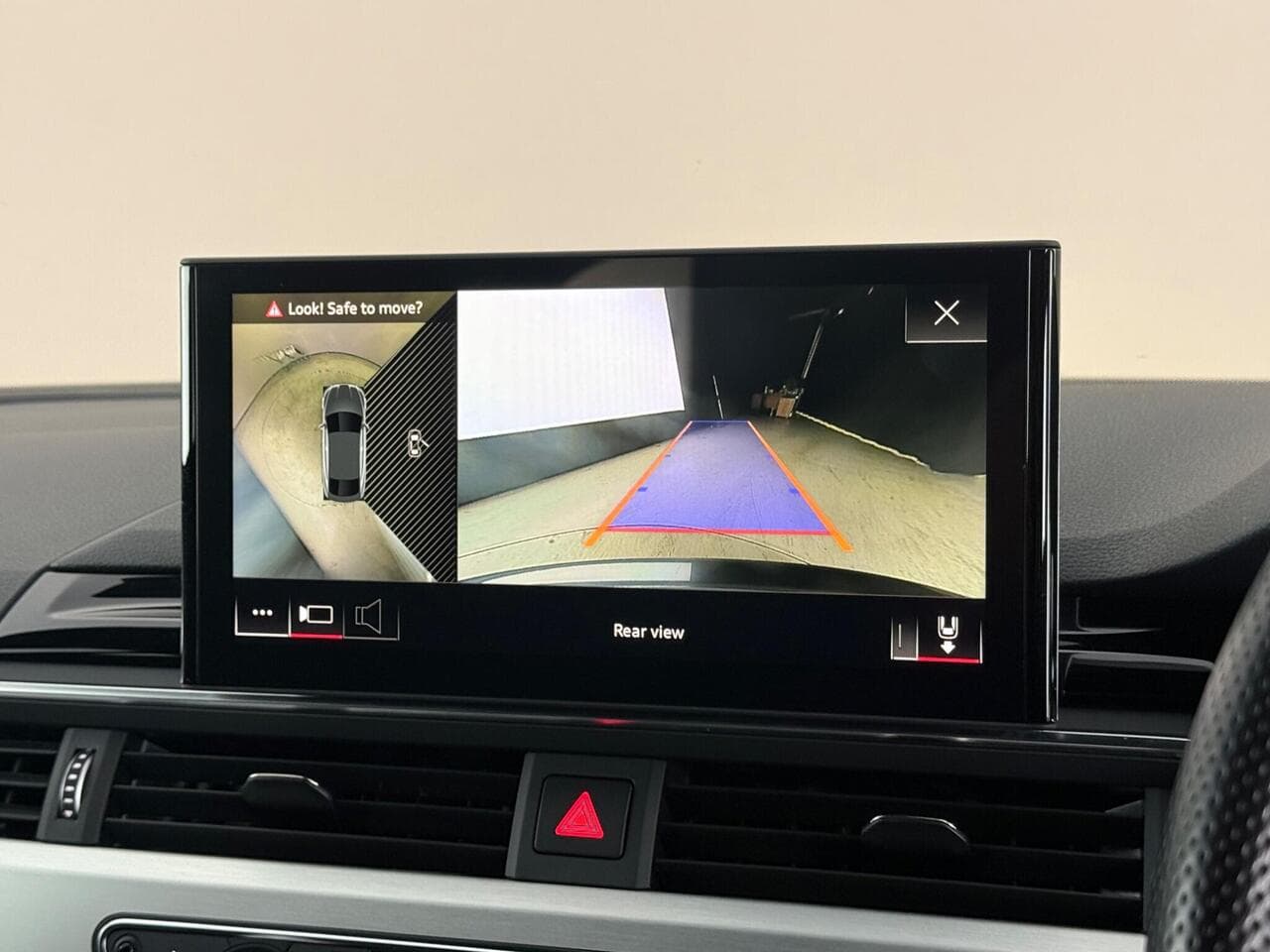 Audi A5 thumbnail Infotainment System