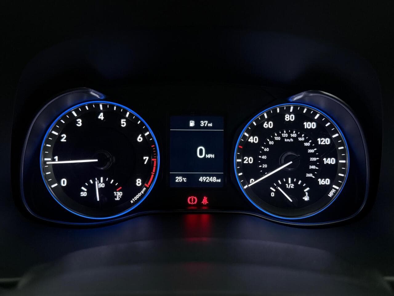 Hyundai KONA thumbnail Driver Instruments