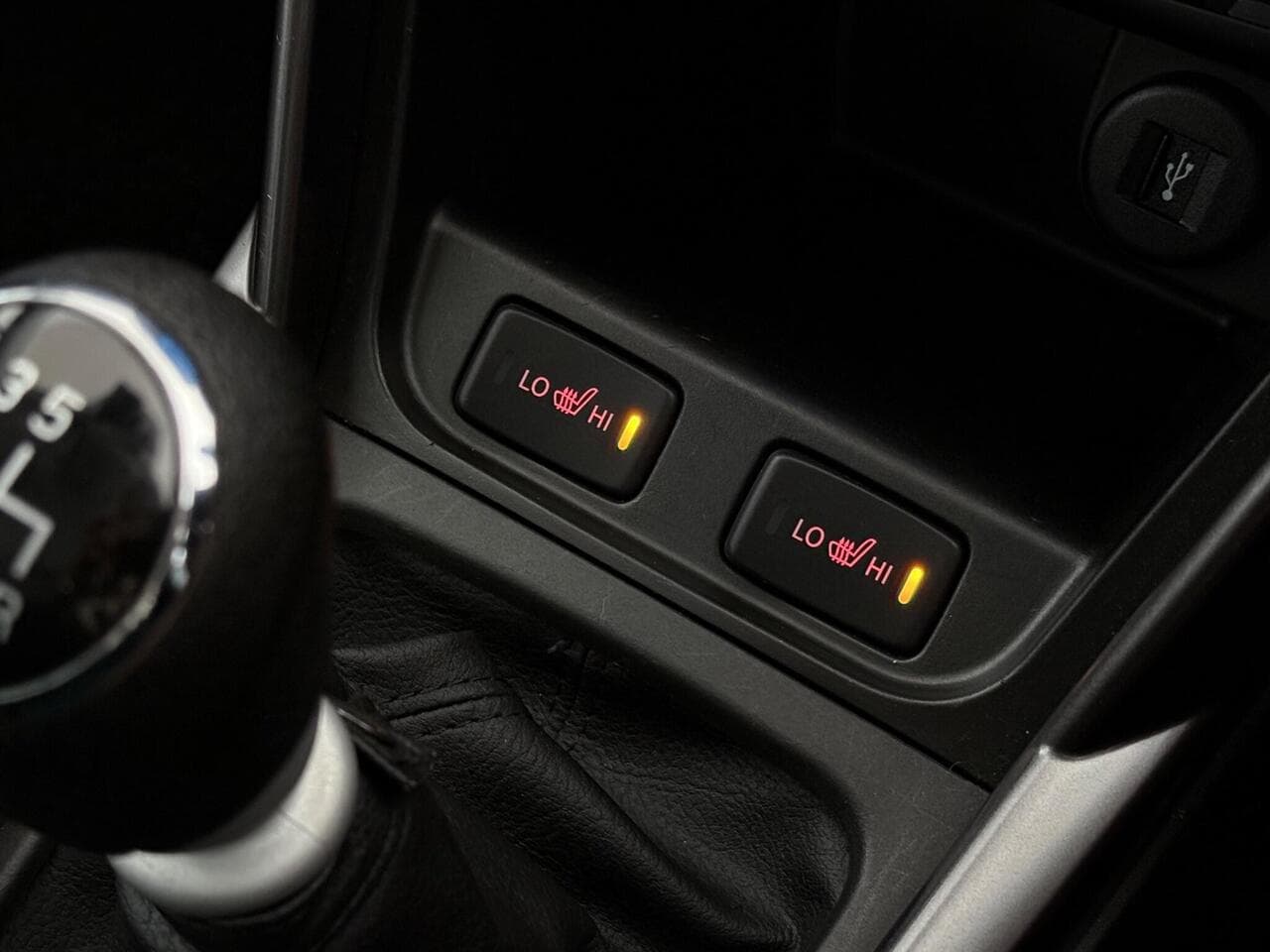 Suzuki S-Cross thumbnail Misc Controls