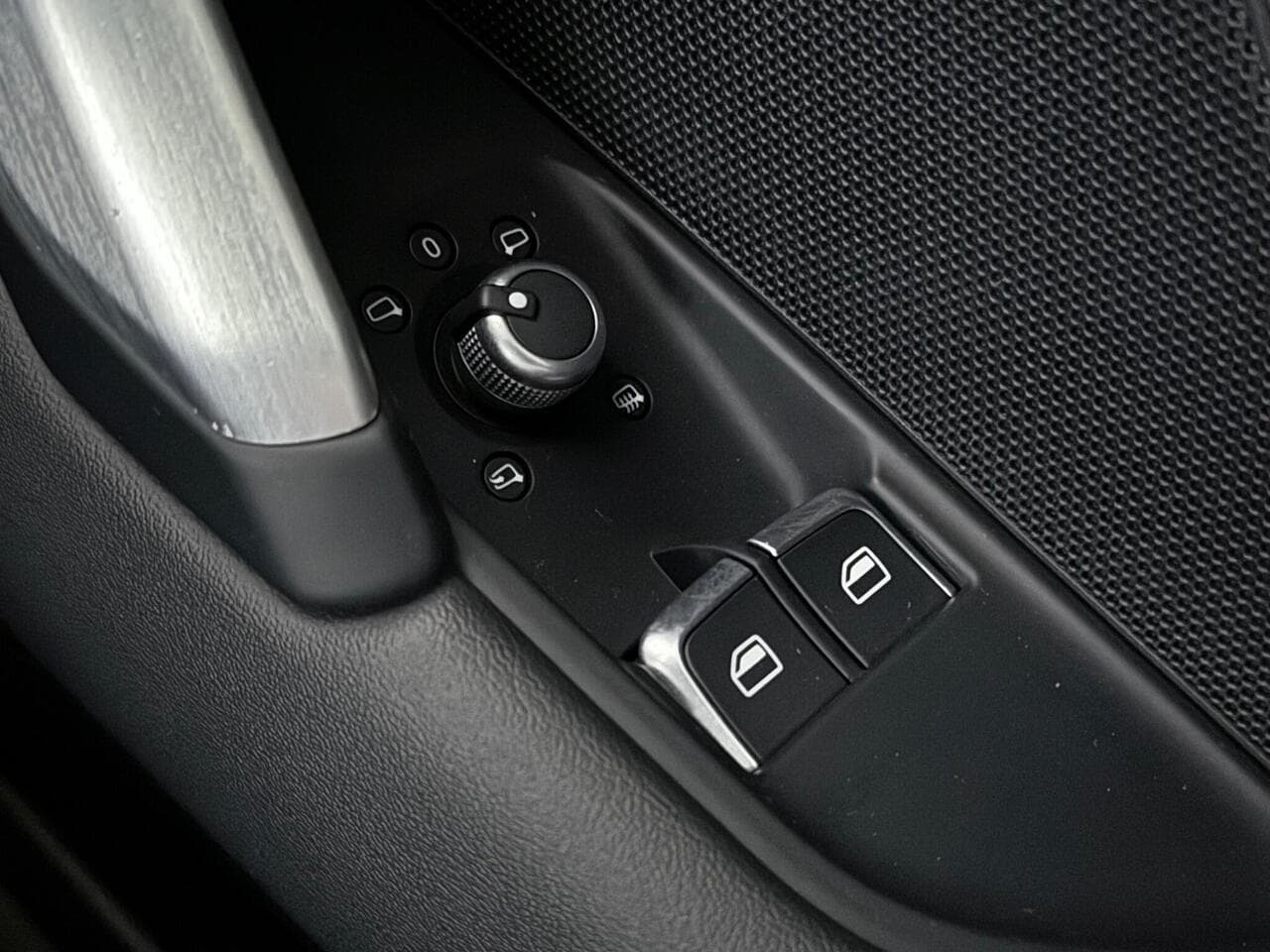 Audi TT thumbnail Misc Controls