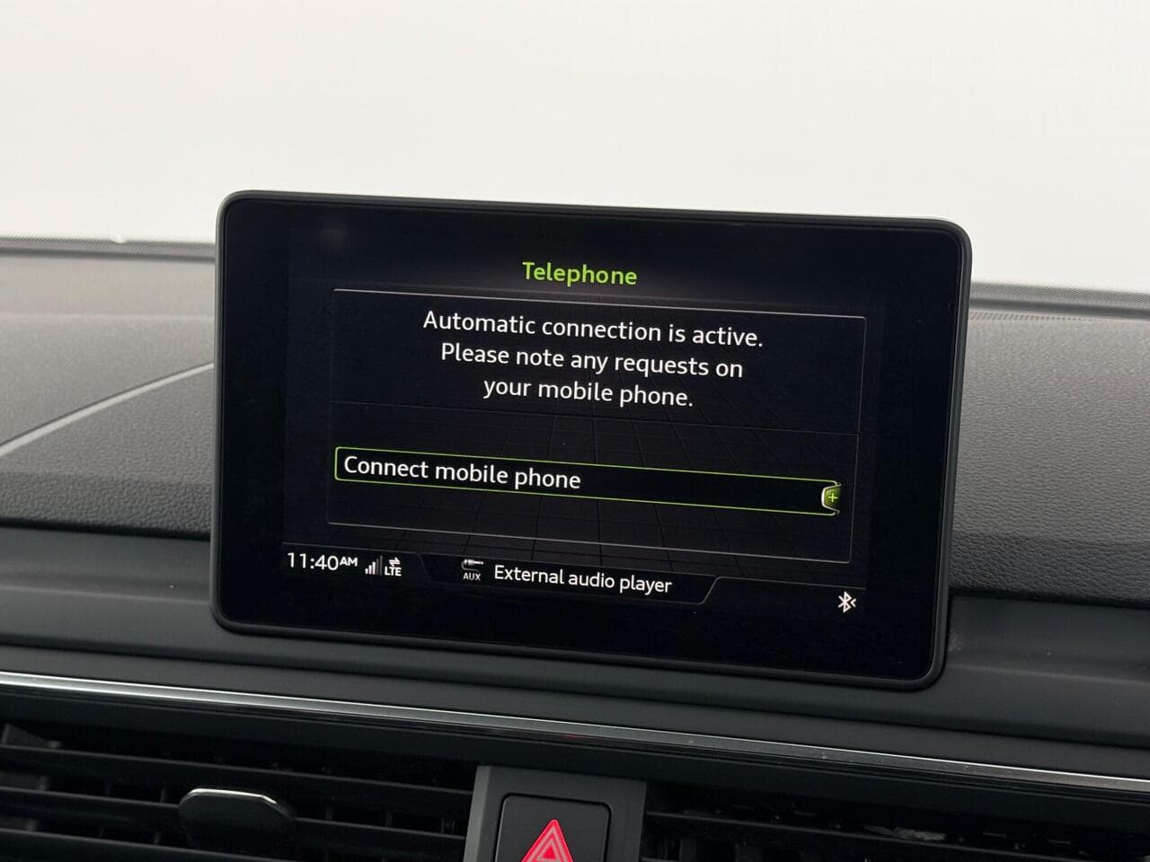 Audi A4 thumbnail Infotainment System