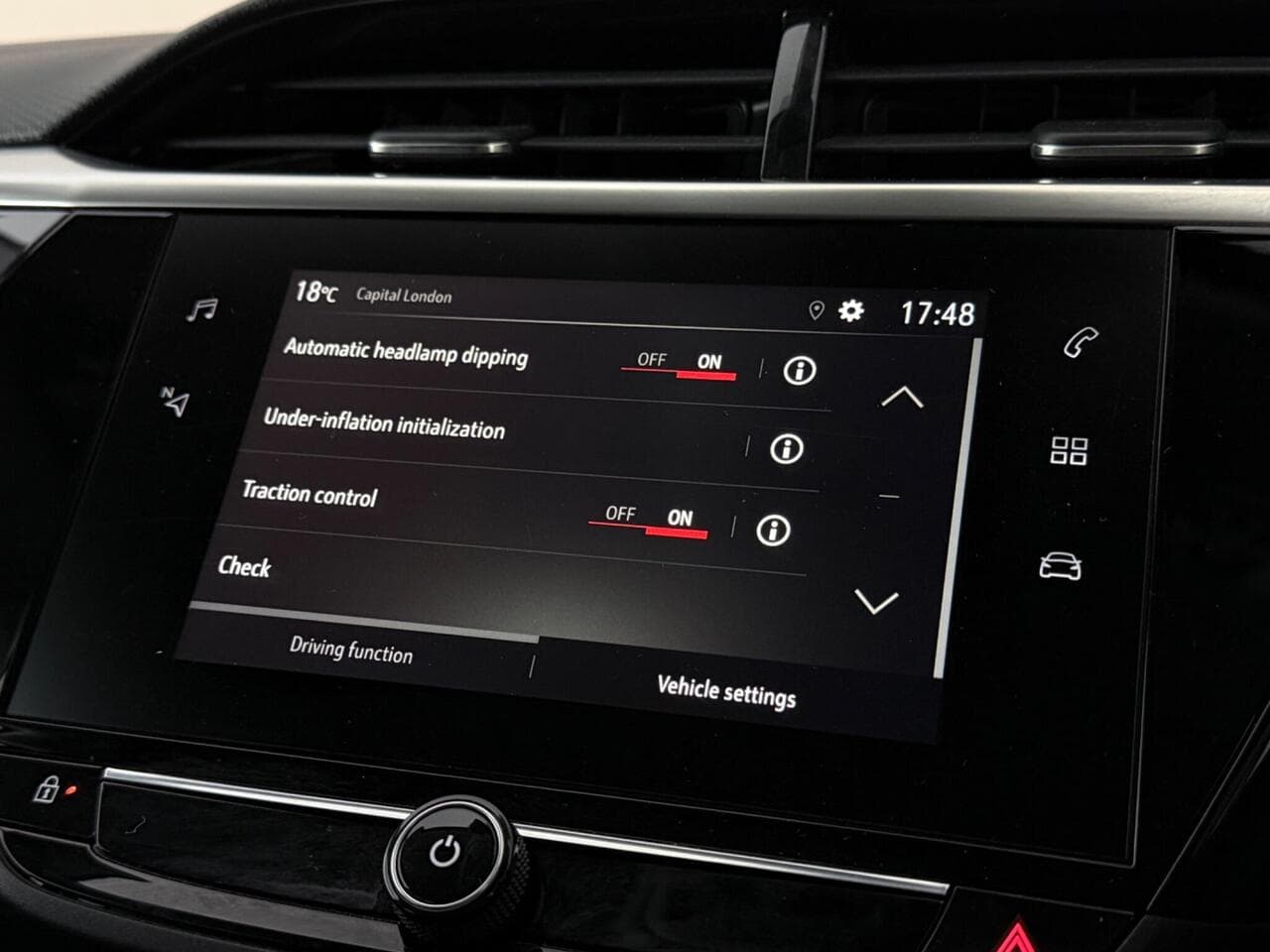 Vauxhall Corsa thumbnail Infotainment System