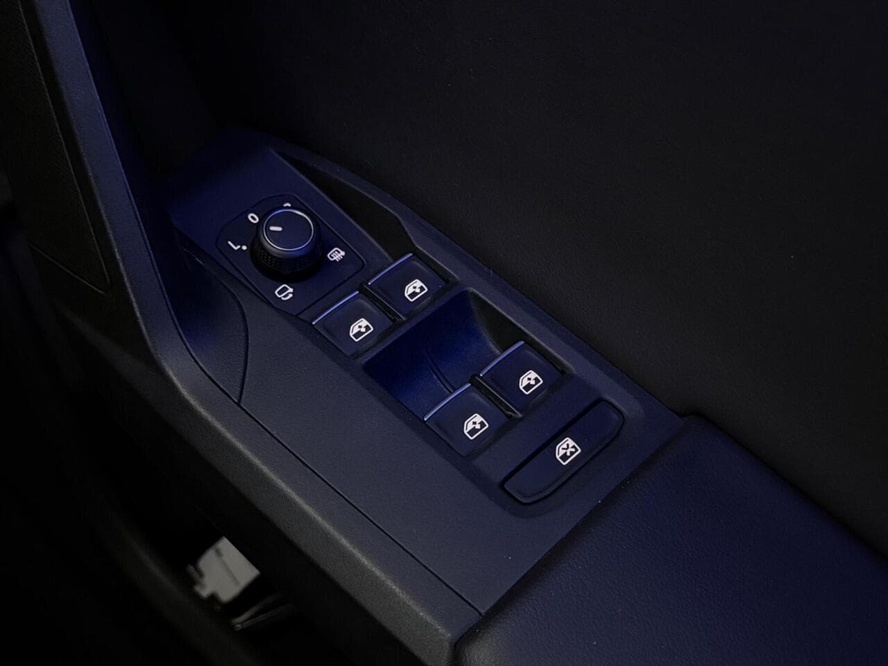 SEAT Leon thumbnail Misc Controls