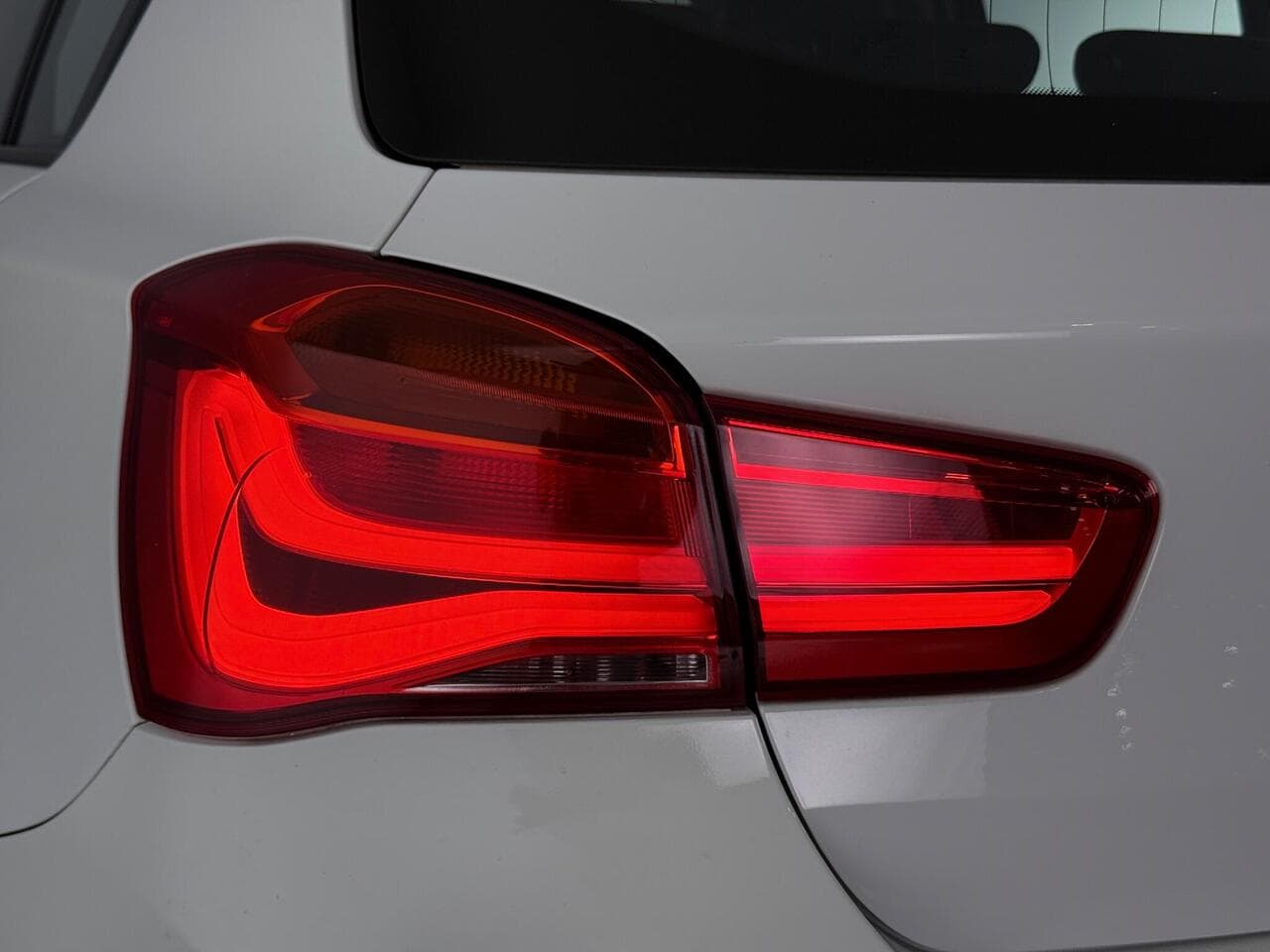 BMW 1 Series thumbnail Lights Rear