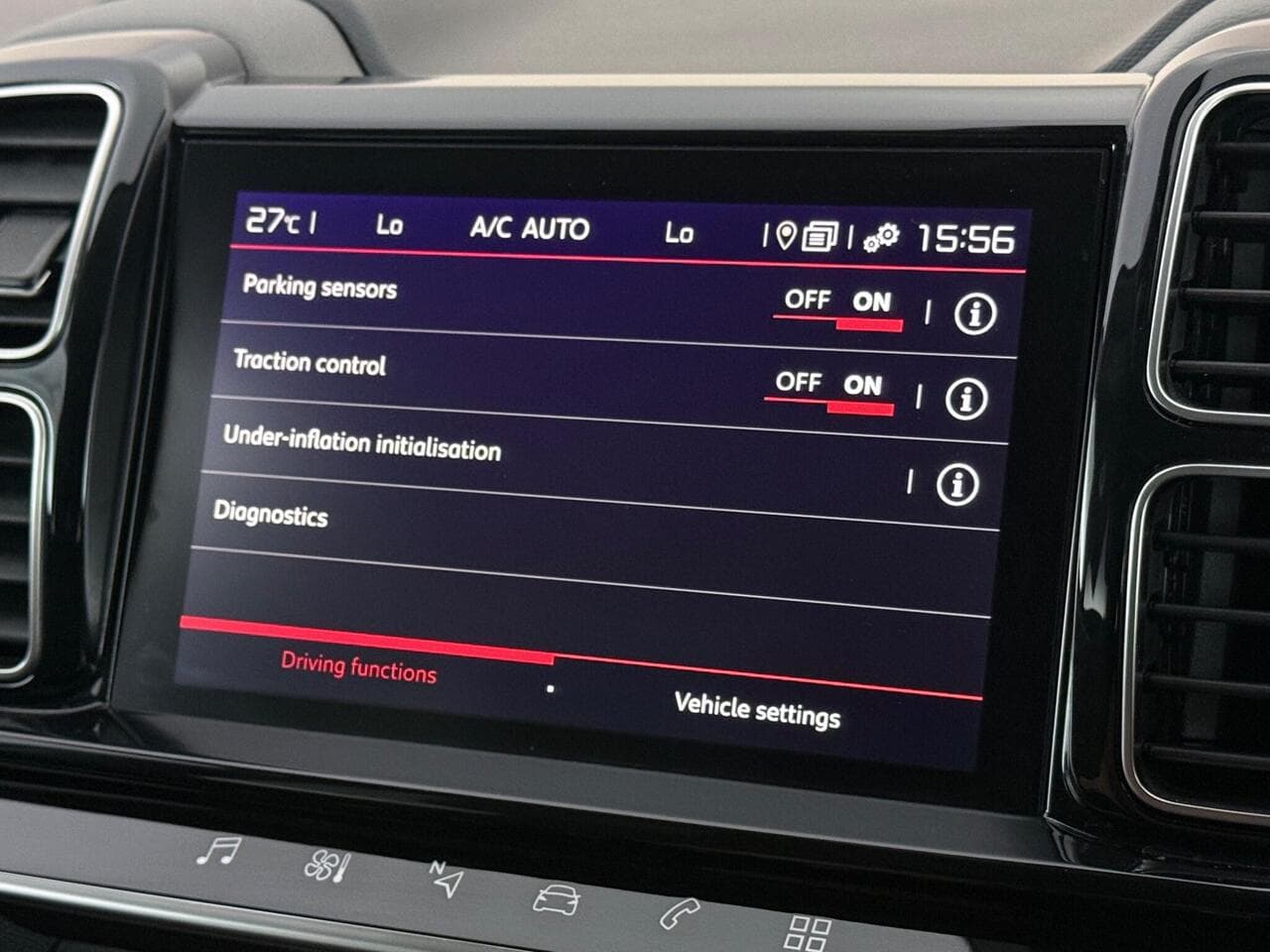 Citroen C5 Aircross thumbnail Infotainment System