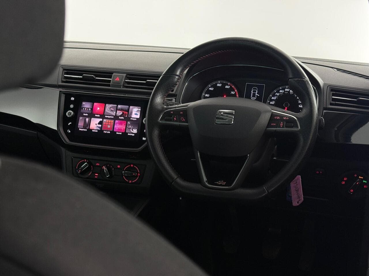 SEAT Ibiza thumbnail Steering Wheel