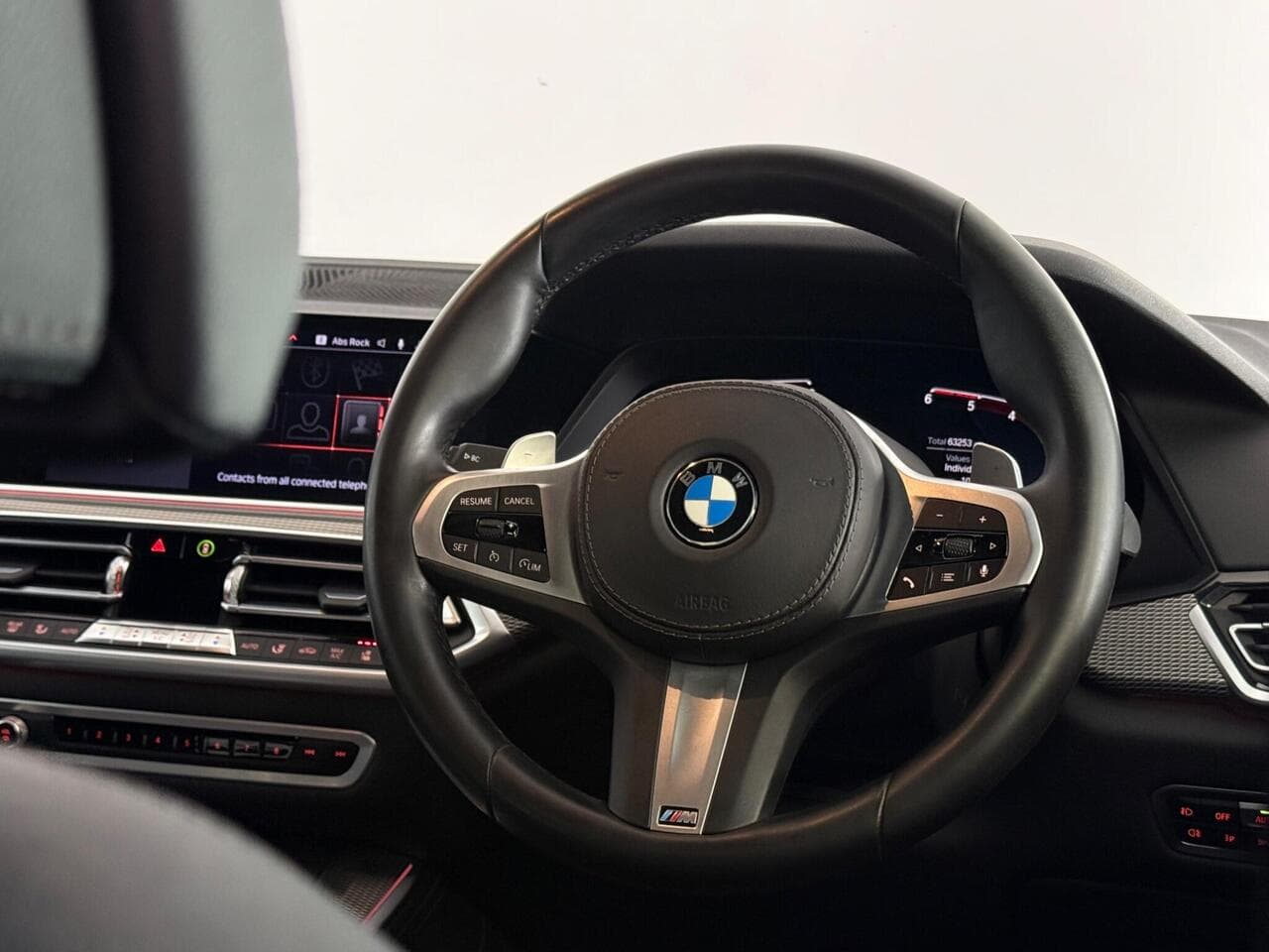 BMW X5 thumbnail Steering Wheel