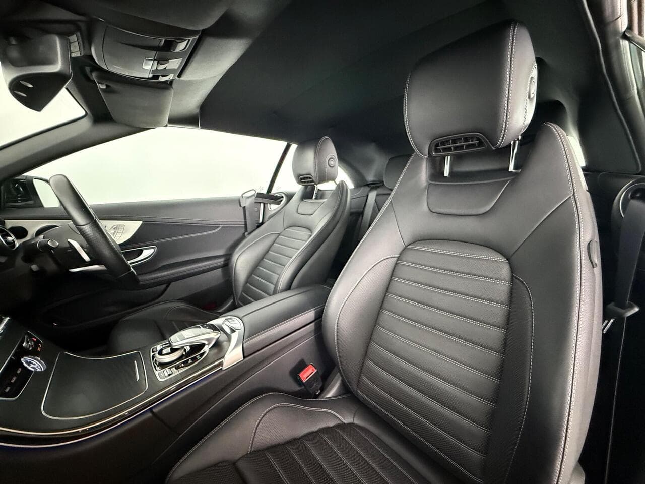 Mercedes-Benz C Class thumbnail Seat Front Passenger