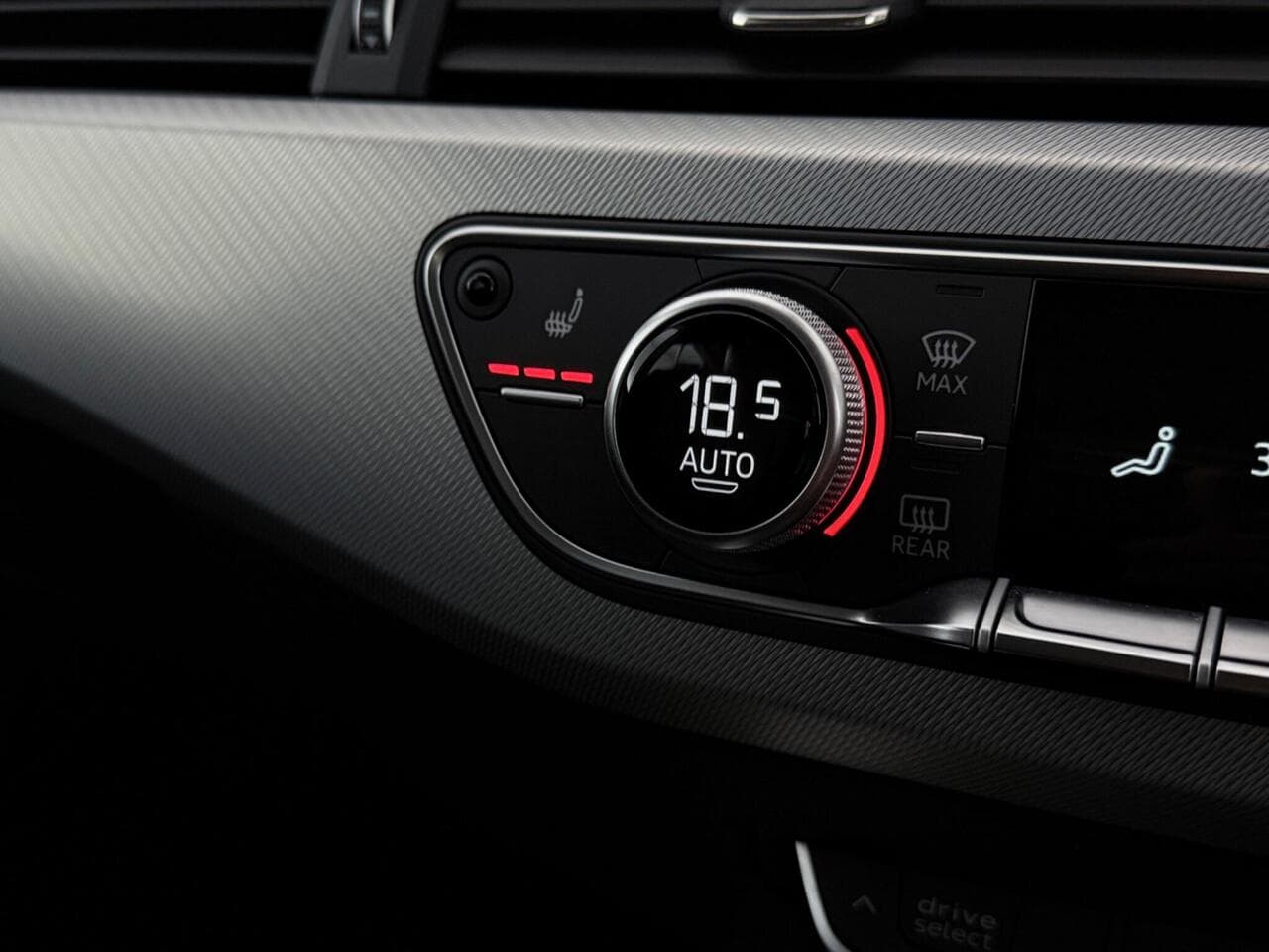 Audi A4 Avant thumbnail Misc Controls