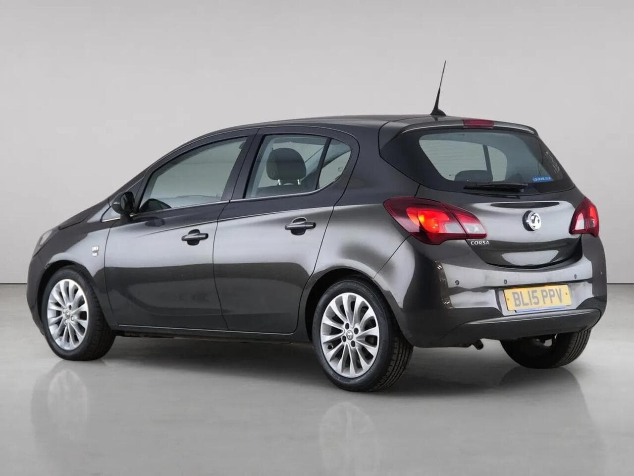 Vauxhall Corsa thumbnail Rear Left
