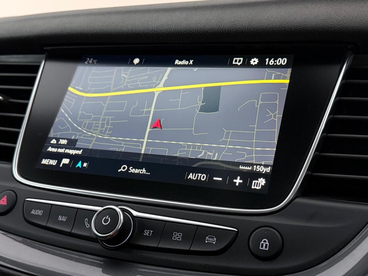 Vauxhall Grandland X thumbnail Infotainment System