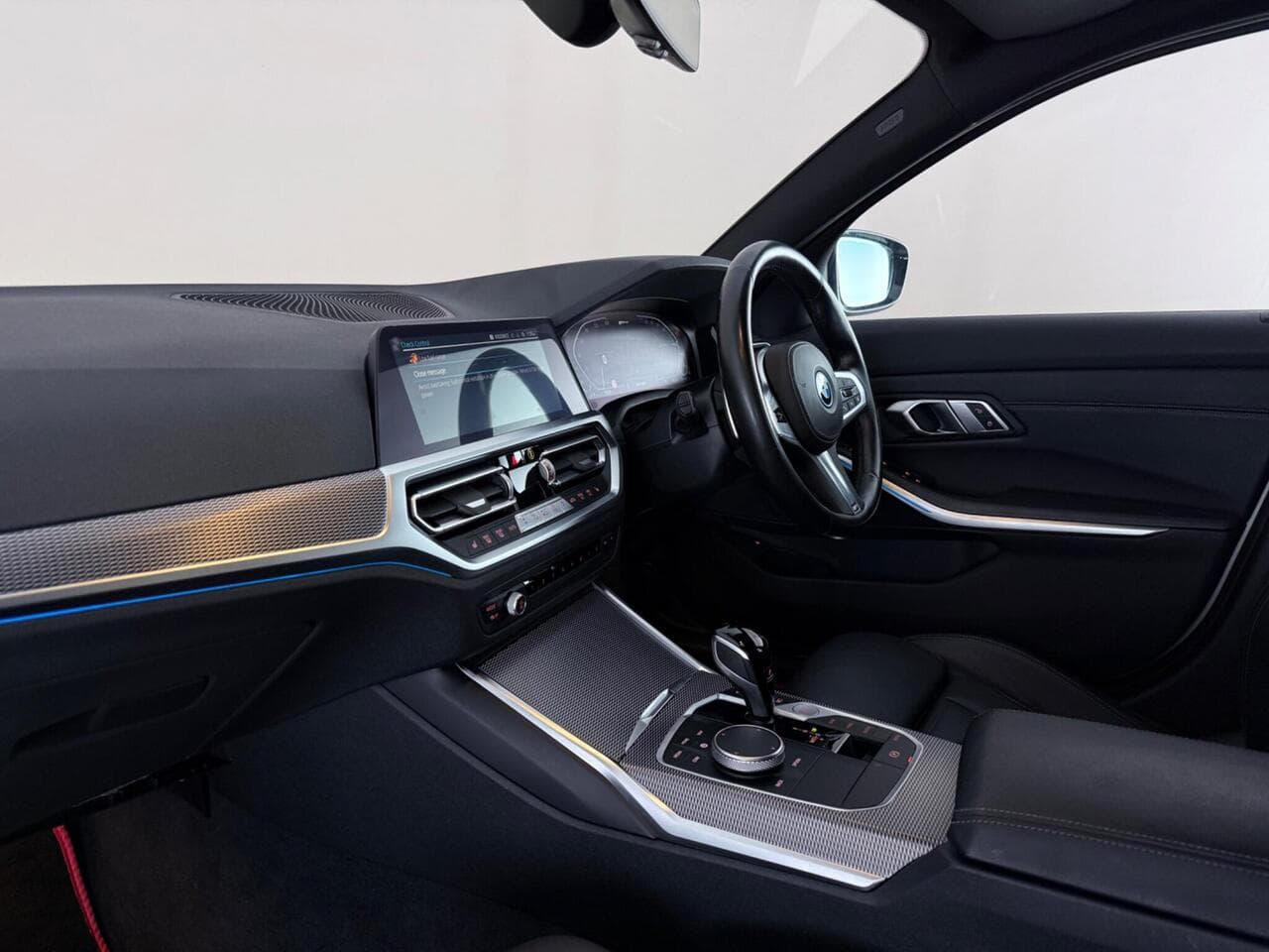 BMW 3 Series thumbnail Interior Front