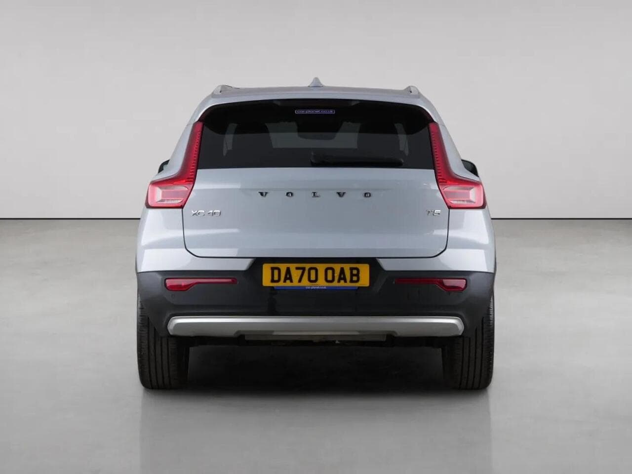 Volvo XC40 thumbnail Rear