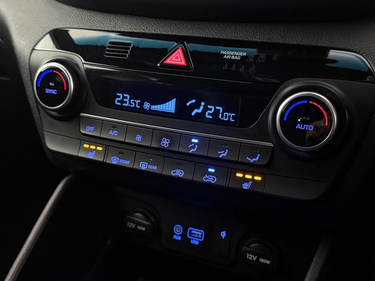 Hyundai TUCSON thumbnail Misc Controls