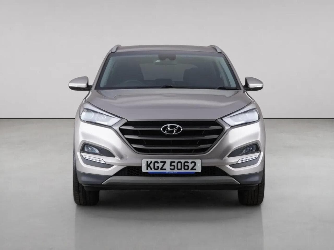Hyundai TUCSON thumbnail Front