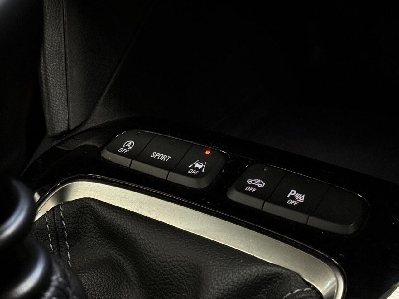 Vauxhall Corsa thumbnail Misc Controls