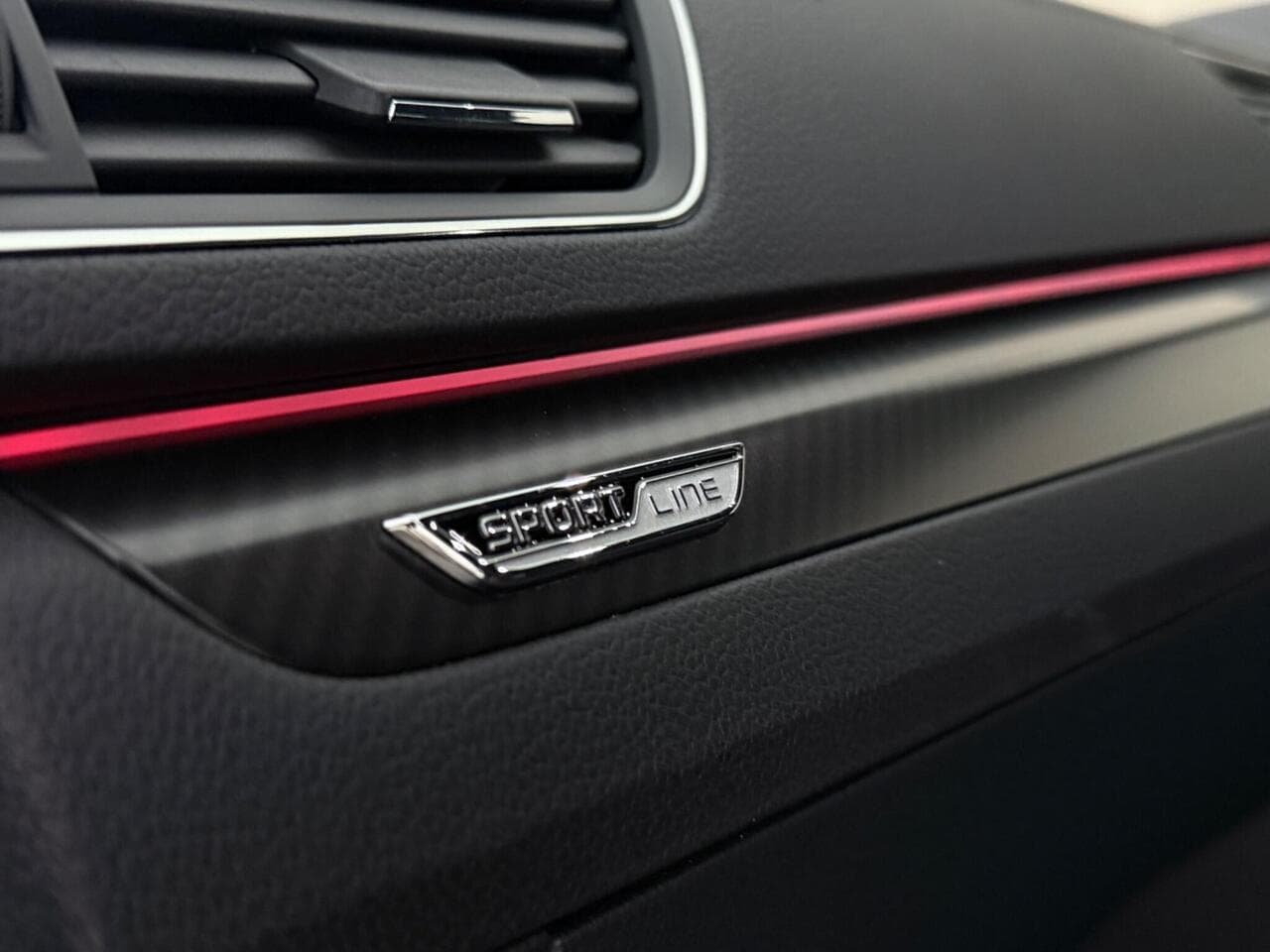 Skoda Superb thumbnail Misc Controls