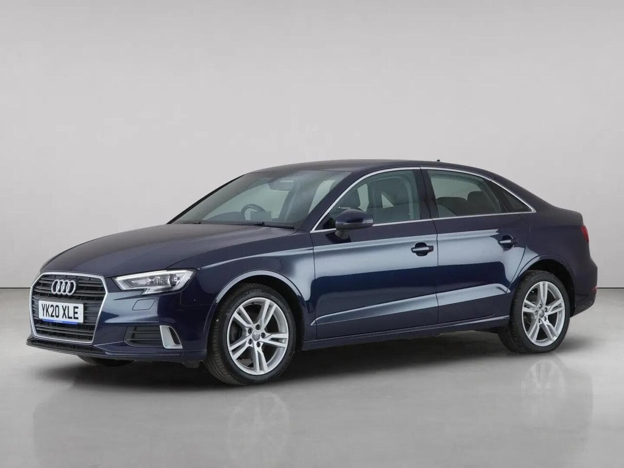 Audi A3 thumbnail Front Left