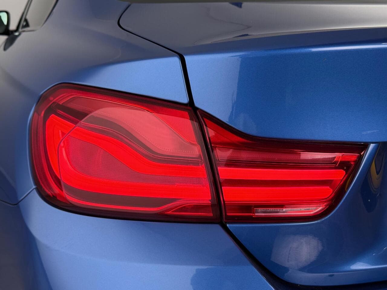 BMW 4 Series thumbnail Lights Rear