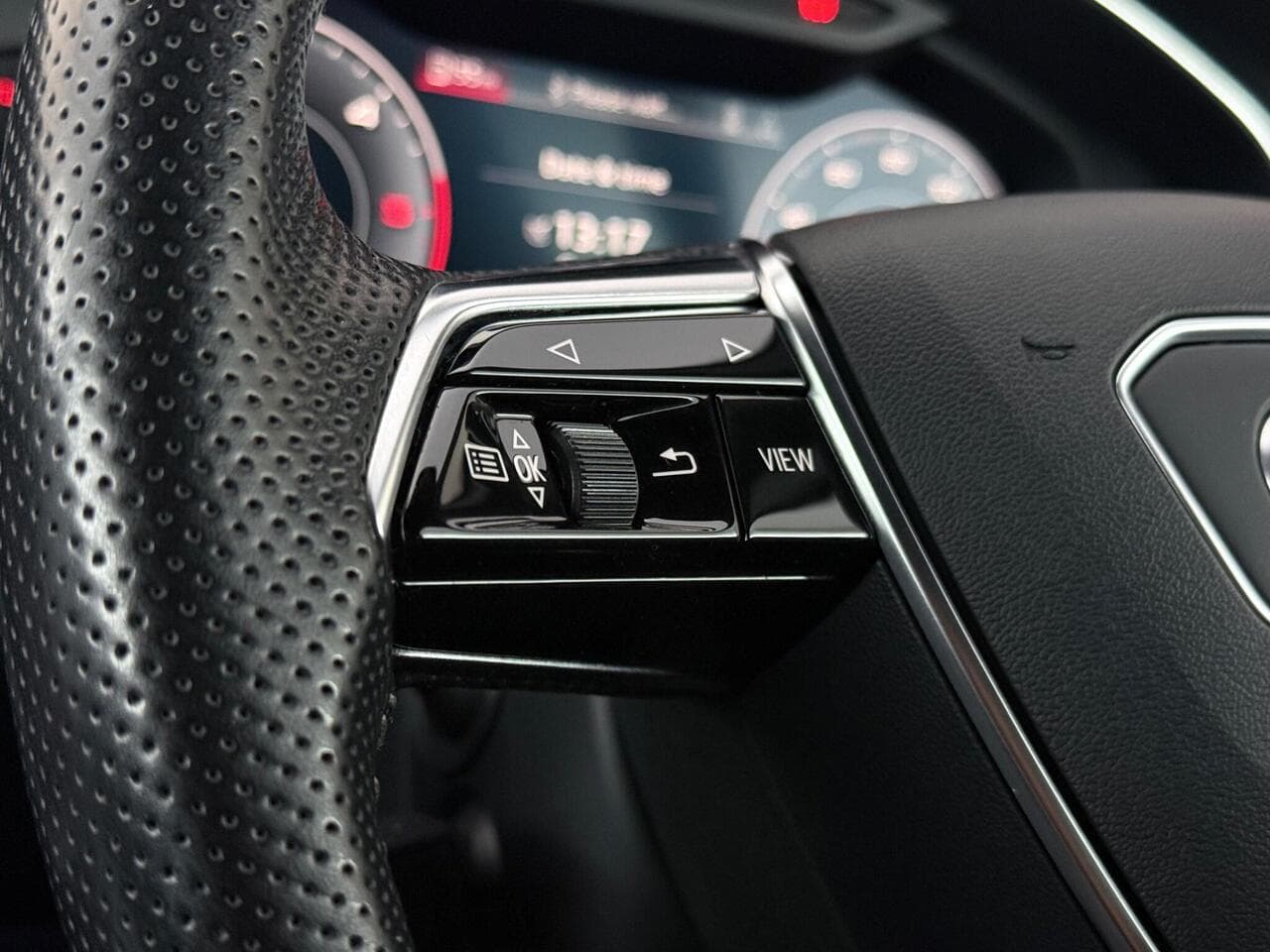 Audi A6 Avant thumbnail Misc Controls