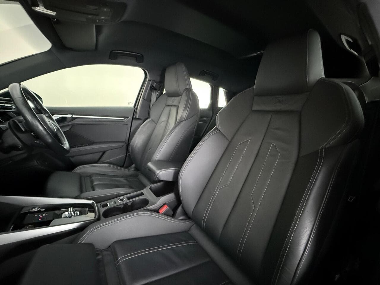 Audi A3 thumbnail Seat Driver