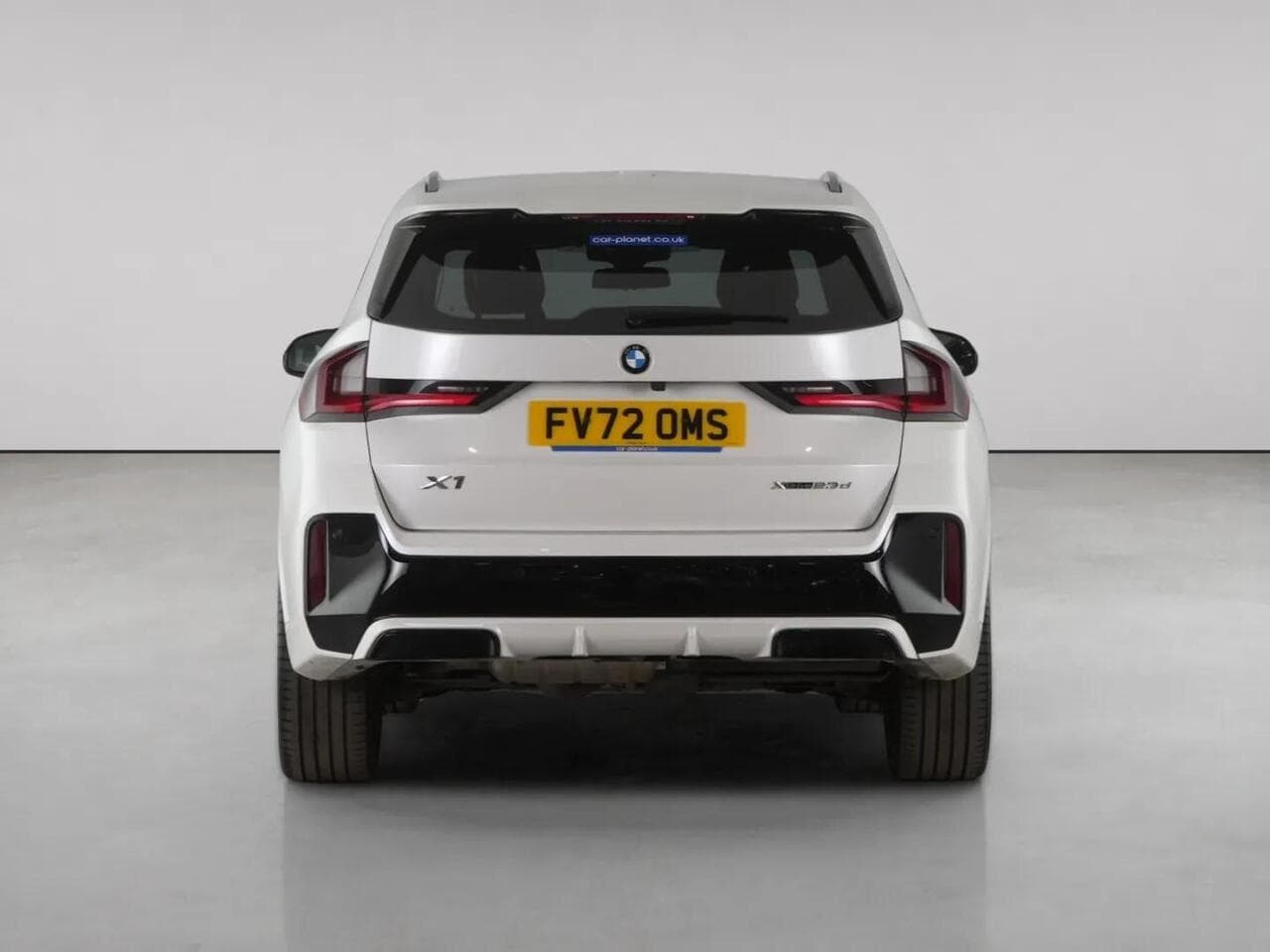 BMW X1 thumbnail Rear