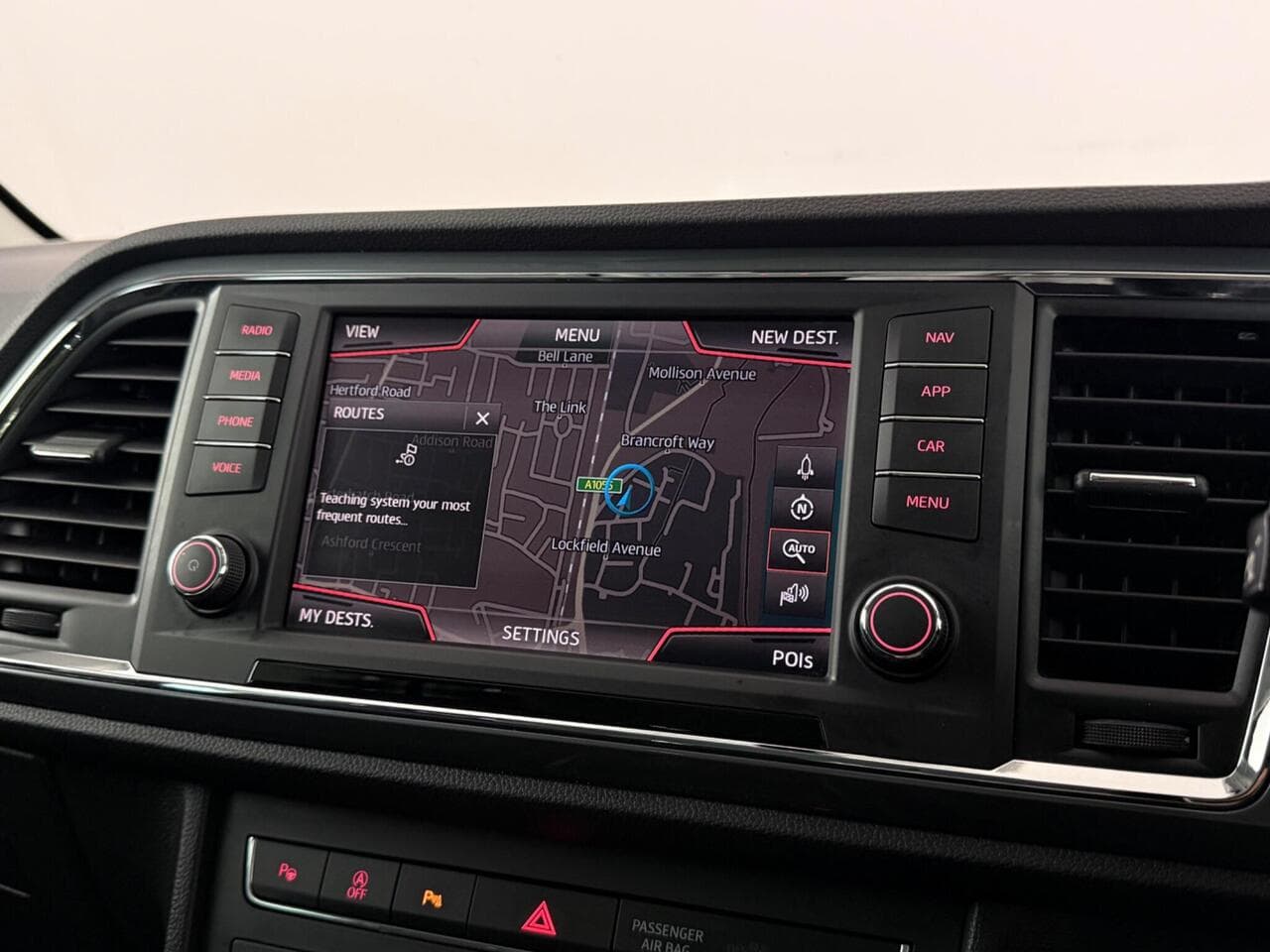 SEAT Ateca thumbnail Infotainment System