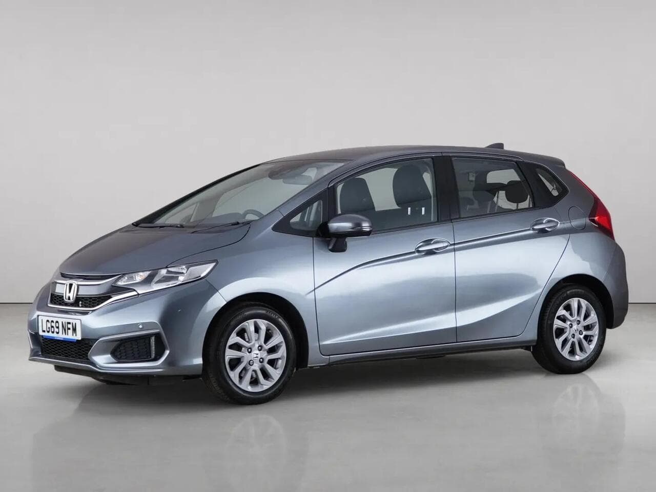 Honda Jazz thumbnail Front Left