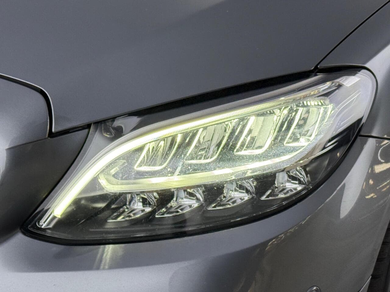 Mercedes-Benz C Class thumbnail Lights Front