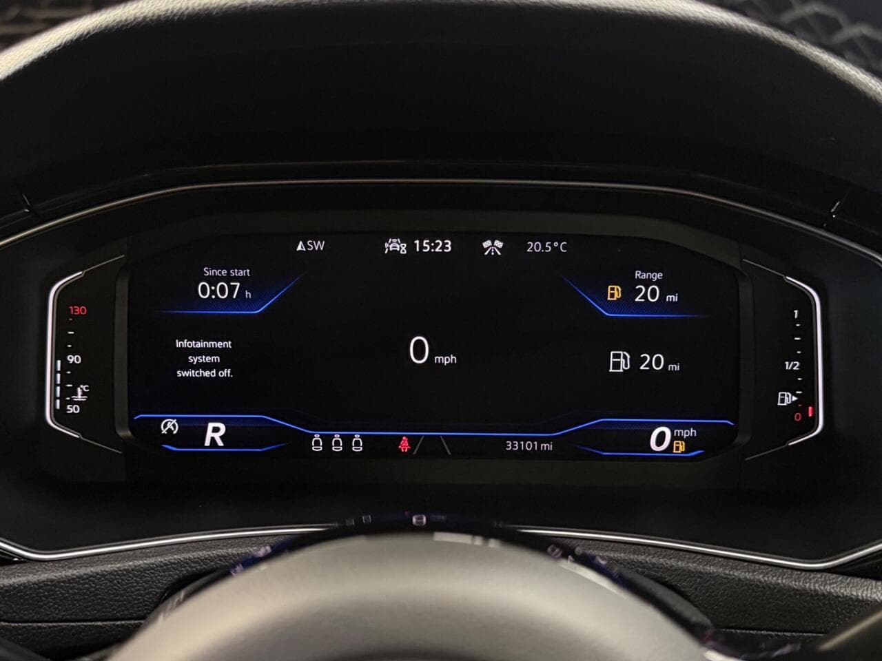 Volkswagen T-Roc thumbnail Driver Instruments