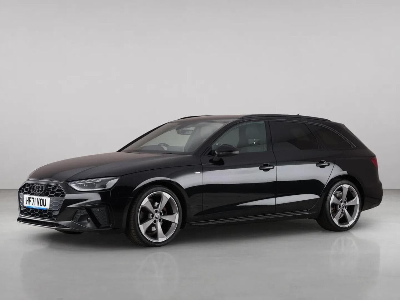 Audi A4 Avant thumbnail Front Left