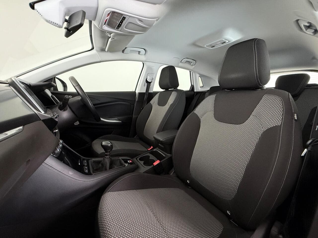 Vauxhall Grandland thumbnail Seat Front Passenger