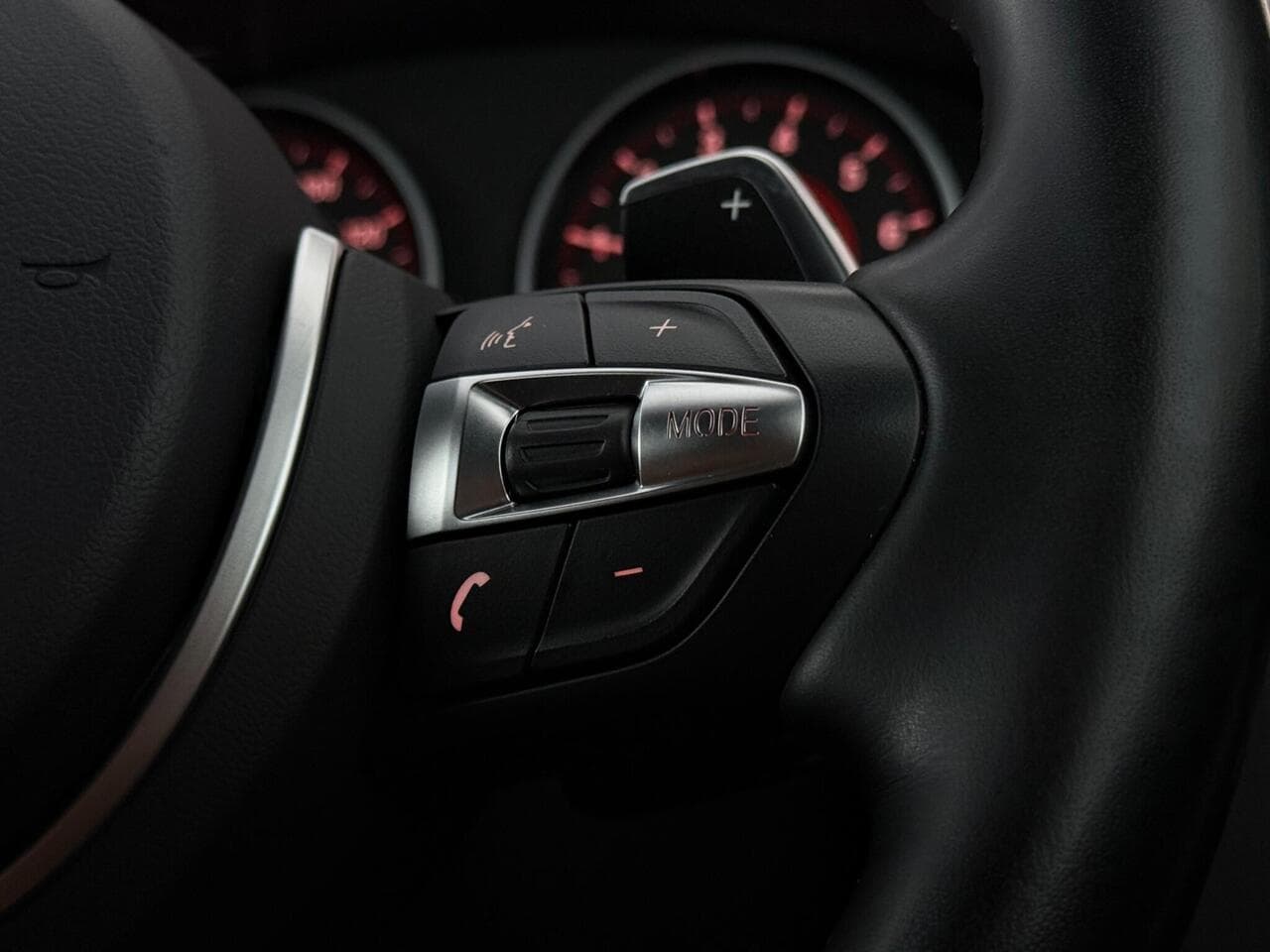BMW 3 Series Gran Turismo thumbnail Misc Controls